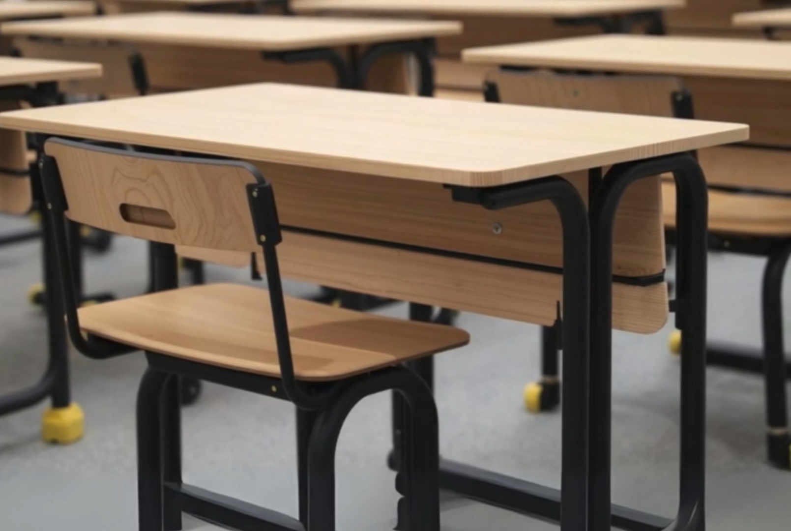 مساطب الحدائق