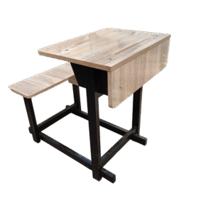 مقاعد دراسية عراقية